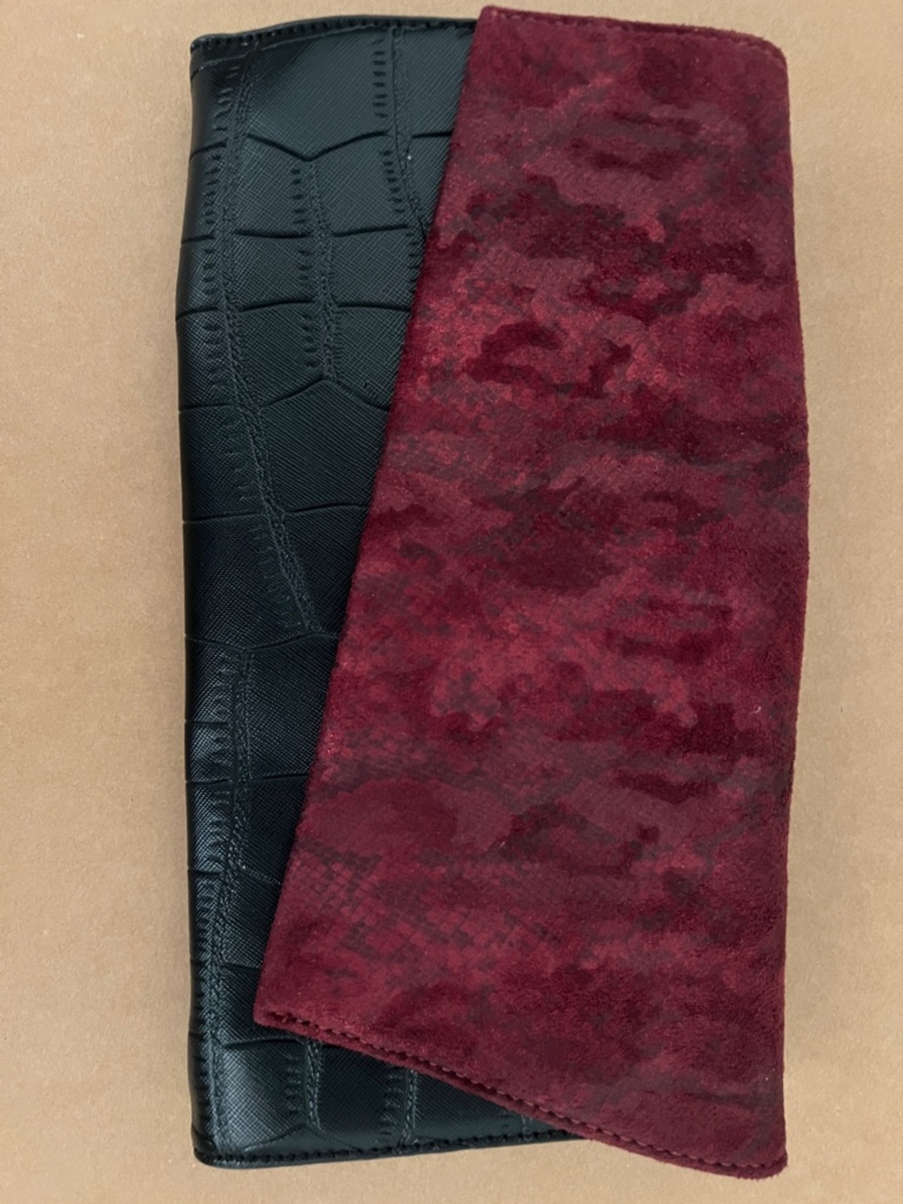 Urban Expressions Black & Burgundy Fold-Over Clutch